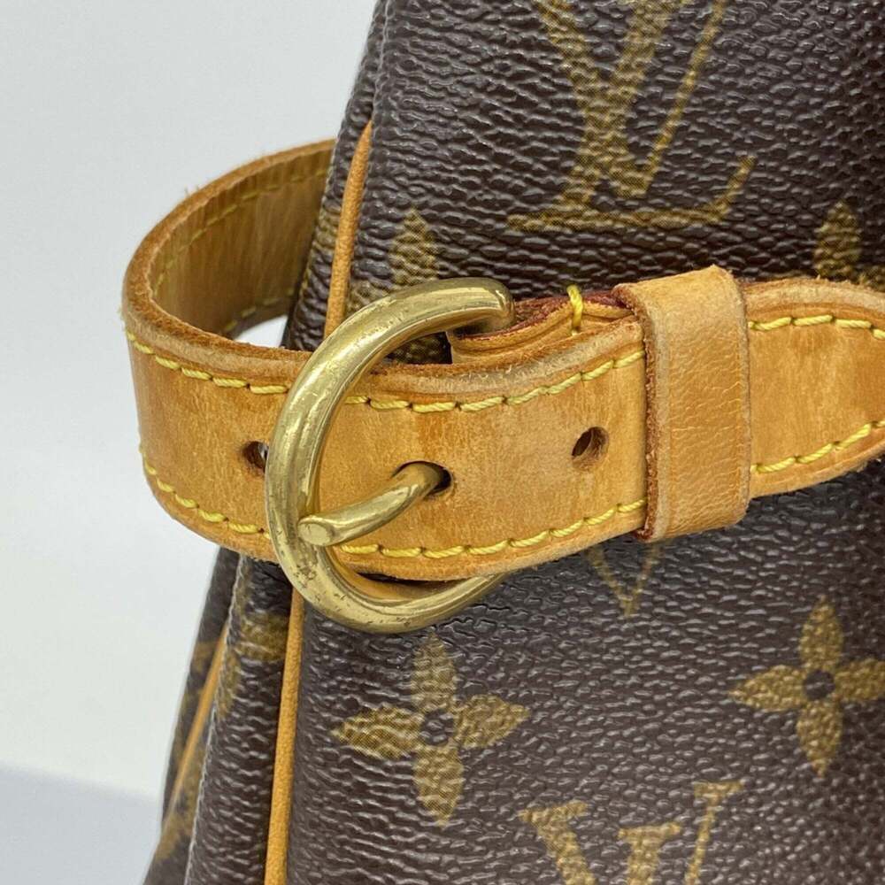 LOUIS VUITTON Authentic Brown Monogram Tote Bag - Picture 8 of 13